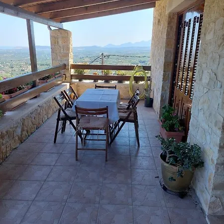 Holiday home Eftihia's